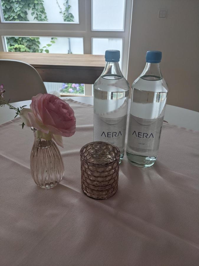 Ferien Am Wasser Wiesbaden Zewnętrze zdjęcie