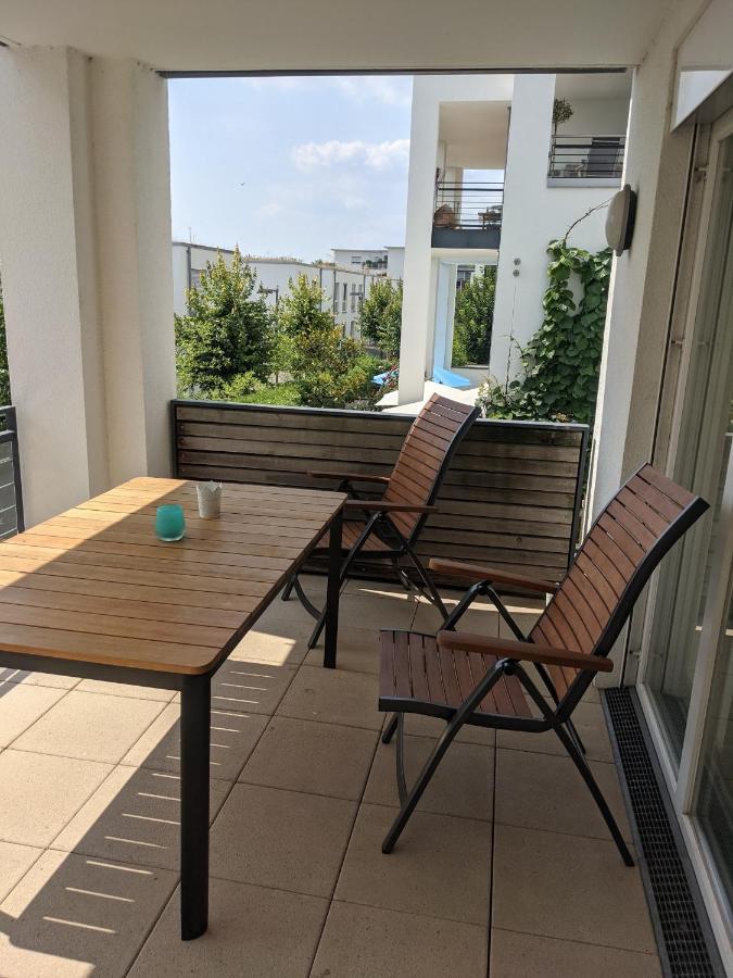 Ferien Am Wasser Wiesbaden Zewnętrze zdjęcie